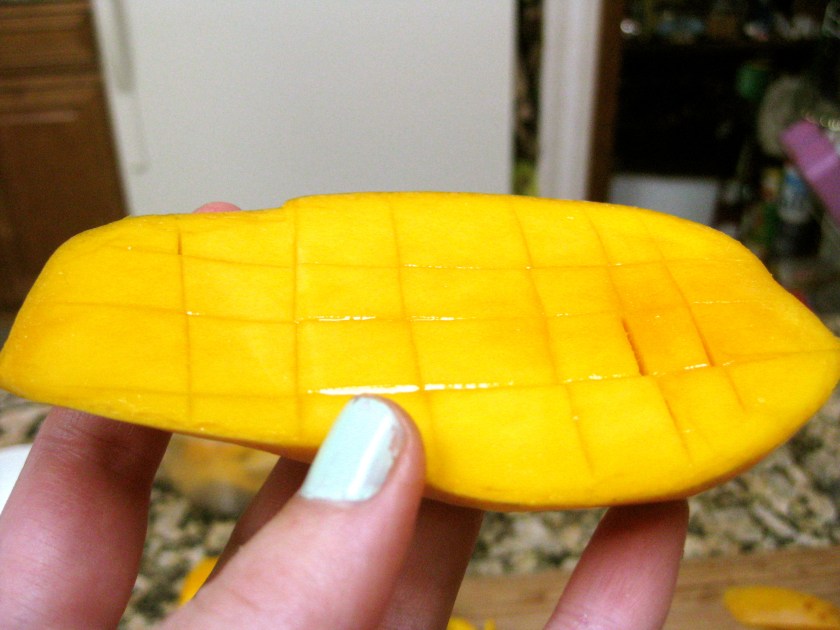 The easiest way to cut mango